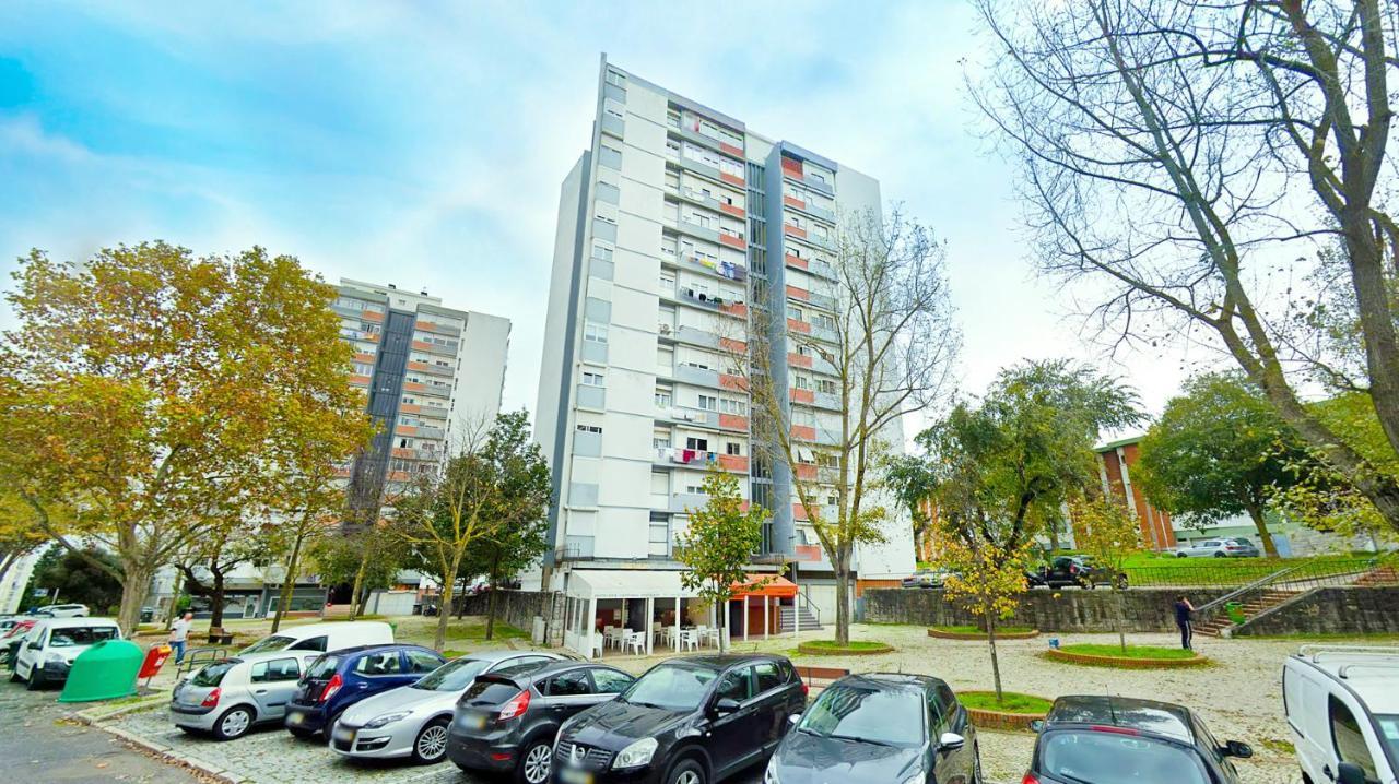 Airport Lisbon Guest House מראה חיצוני תמונה